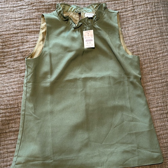 J. Crew Tops - XXS J Crew sleeveless blouse, new with tag